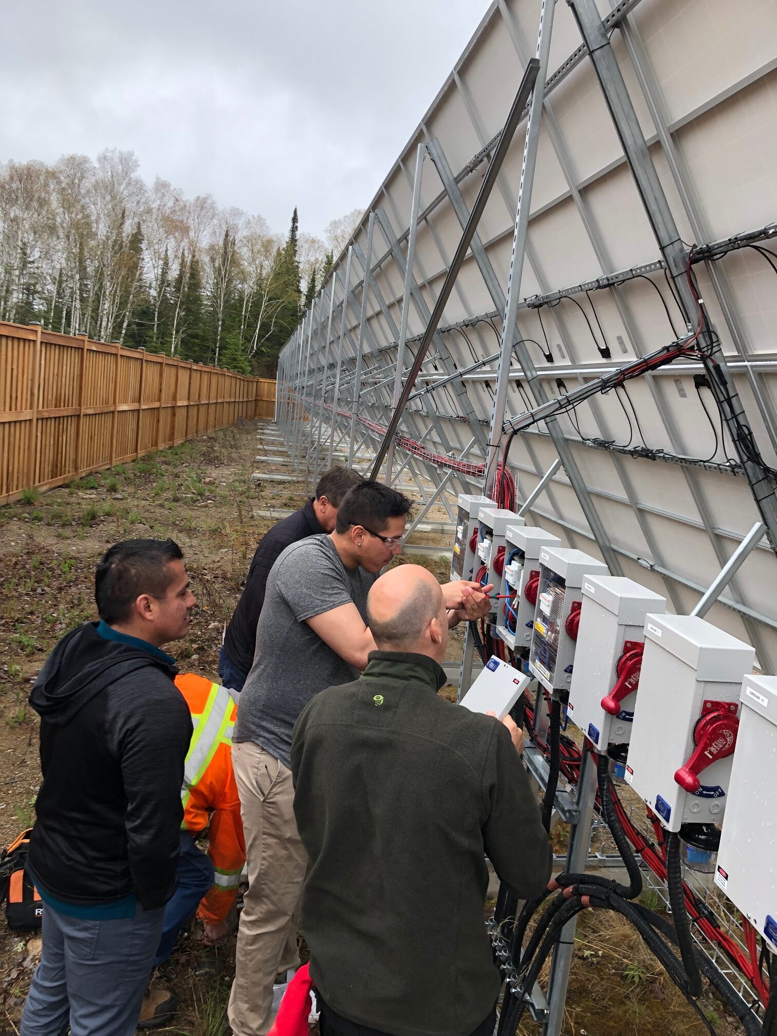 LDMLFN — 97 kW Solar + 250 kWh Battery